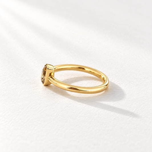 Ember 18K gold brown pear diamond ring, side profile